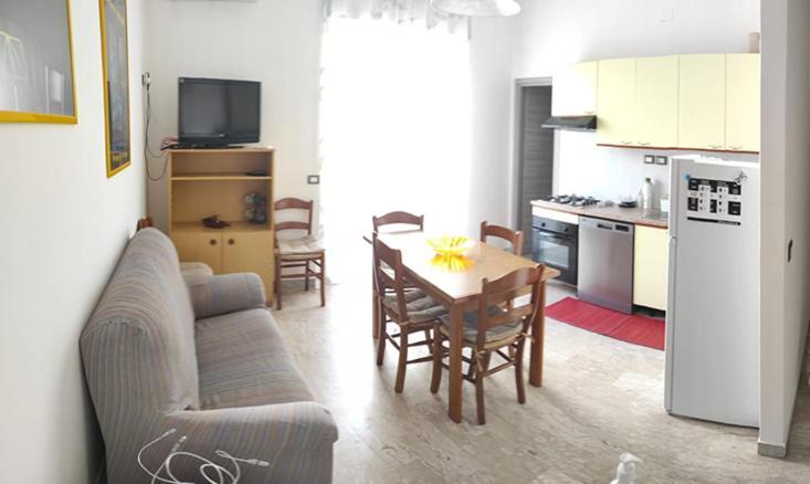 Casa Alea - Appartamento Turistico - Paola- מראה חיצוני תמונה